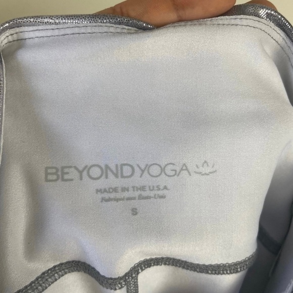 Beyond Yoga Metallic Tie Dye High Waisted Midi Legging - Picture 10 of 12